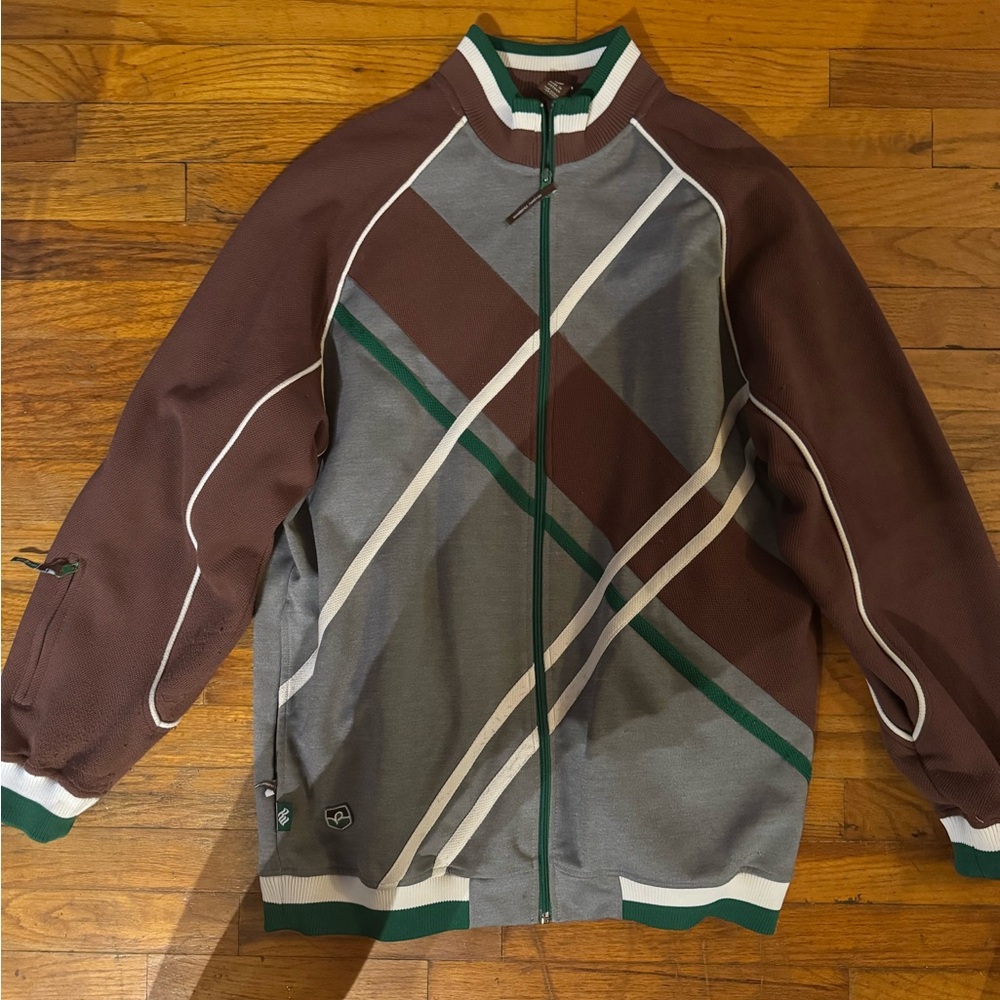 Rocawear Stylish Green and Gray Apparel